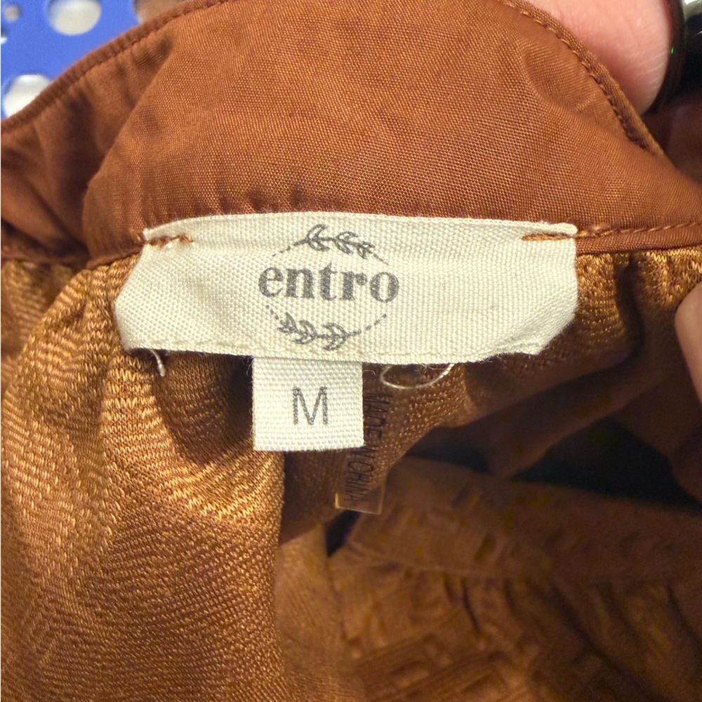 D15 - Entro Brown Textured Mini Dress with Green and Red Accents - Picture 6 of 7
